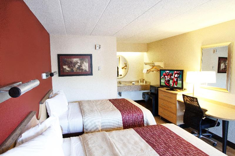 Red Roof Inn Rochester - Henrietta image