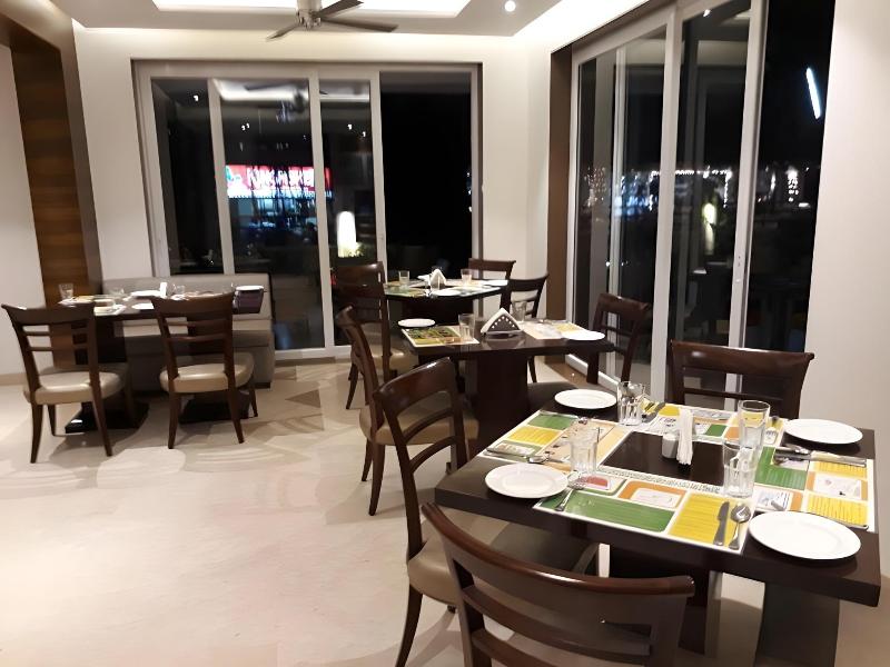 Lemon Tree Hotel Candolim image
