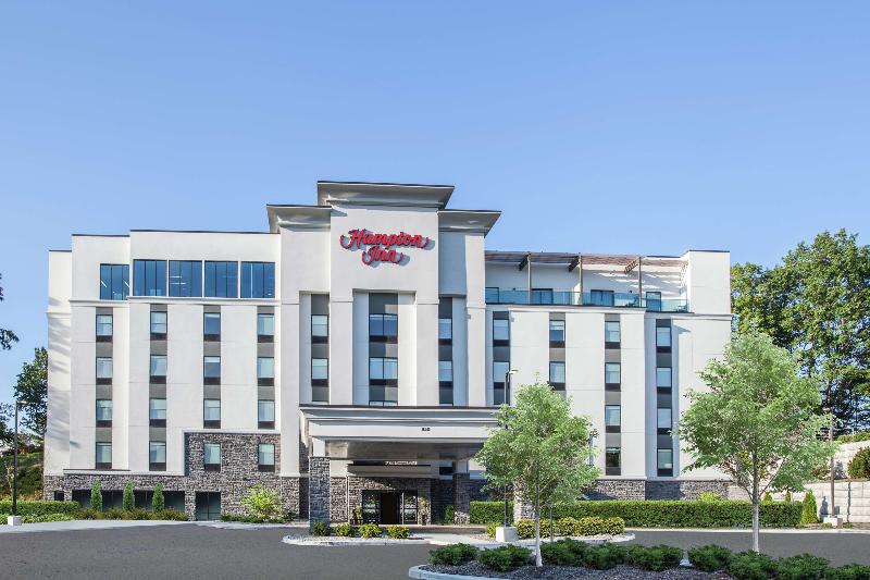 Hampton Inn Rochester-Penfield image