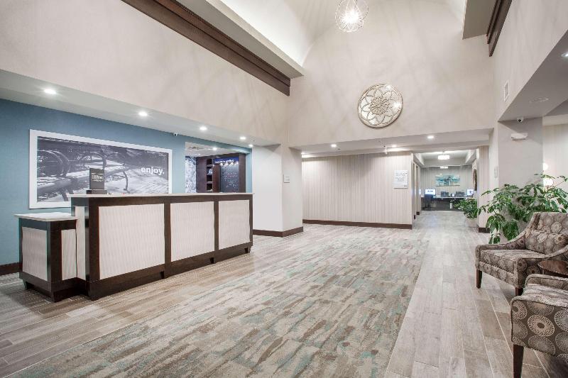 Hampton Inn Rochester-Penfield image