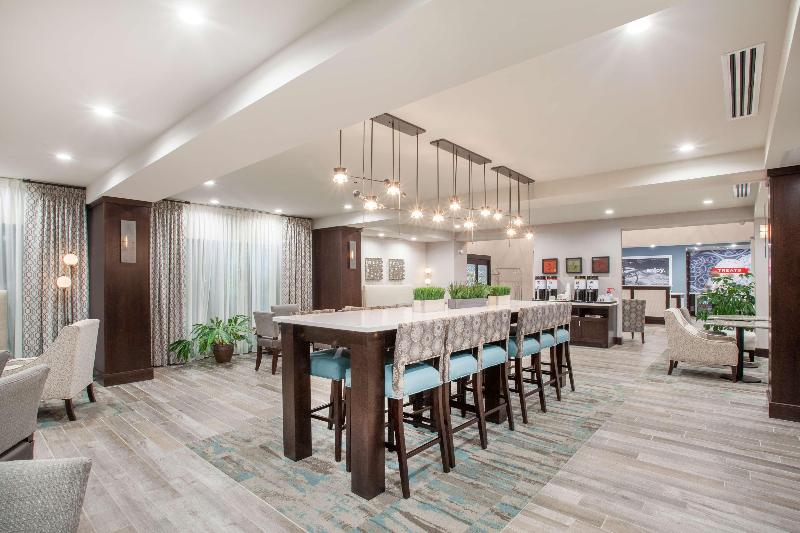Hampton Inn Rochester-Penfield image