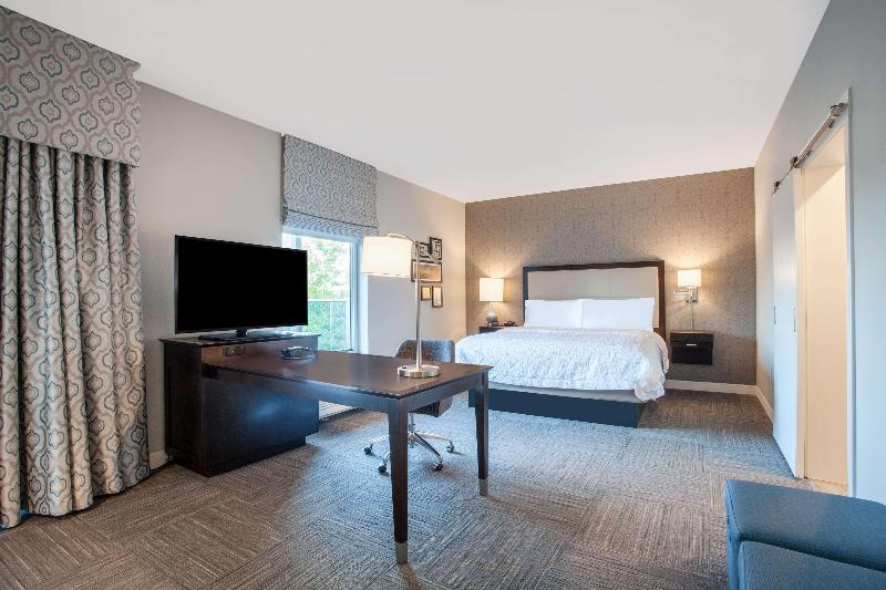Hampton Inn Rochester-Penfield image