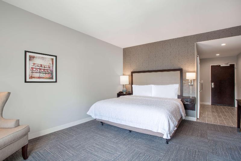 Hampton Inn Rochester-Penfield image