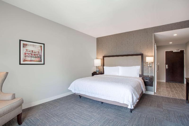 Hampton Inn Rochester-Penfield image
