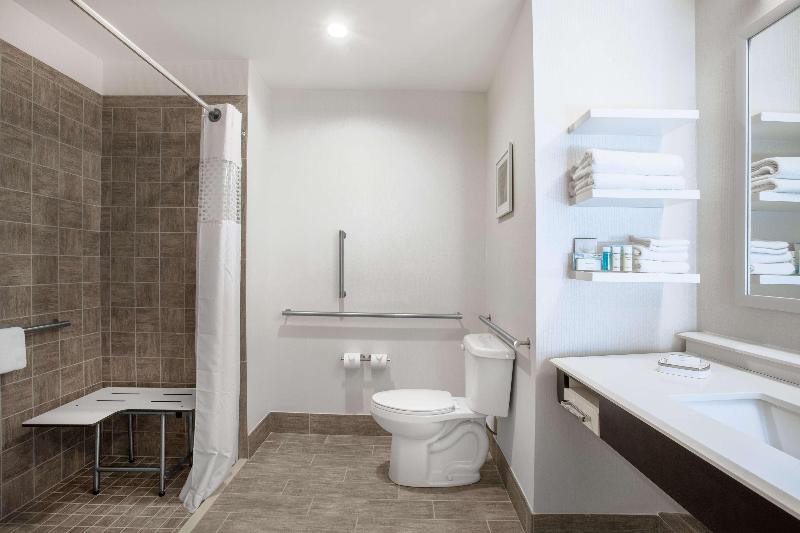 Hampton Inn Rochester-Penfield image