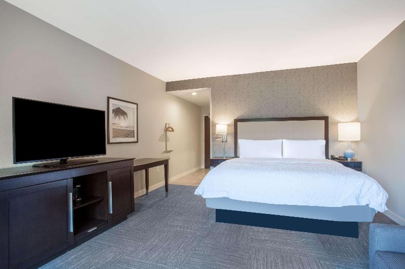 Hampton Inn Rochester-Penfield image