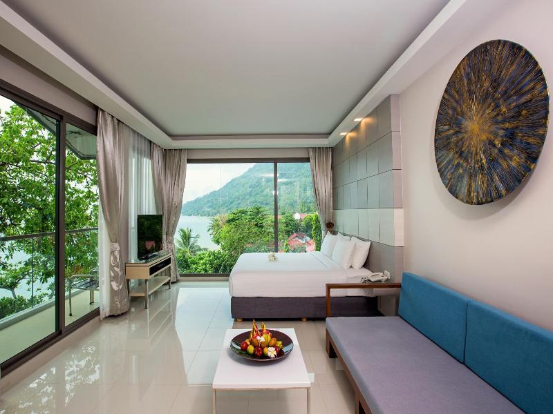 Sunset Beach Club Hotel image