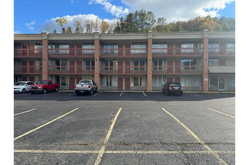 Hotel Harriman near I-40 image