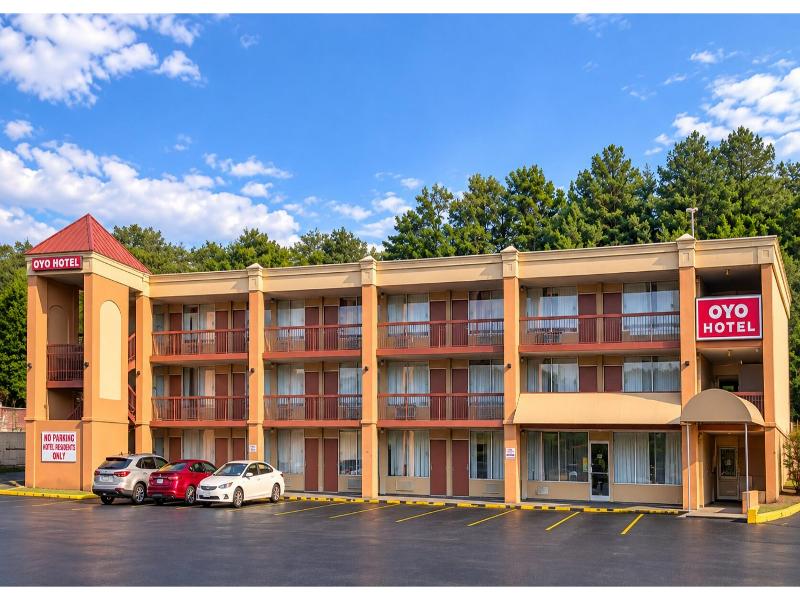 OYO Hotel Harriman near I-40 4