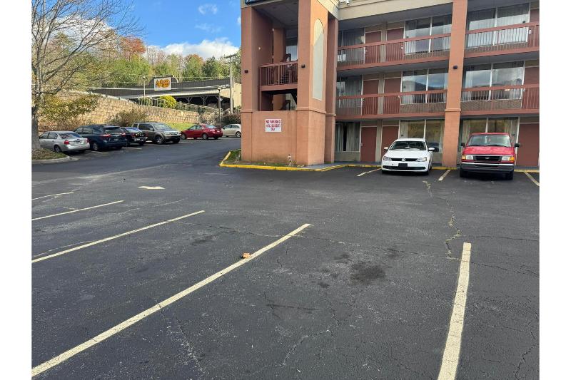 Hotel Harriman near I-40 image