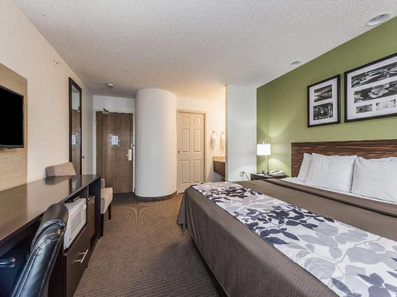 Baymont by Wyndham Pueblo image