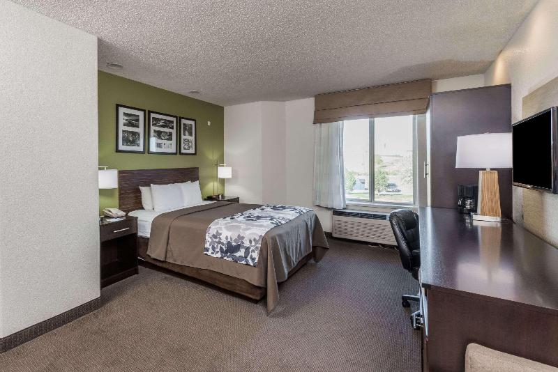 Baymont by Wyndham Pueblo image