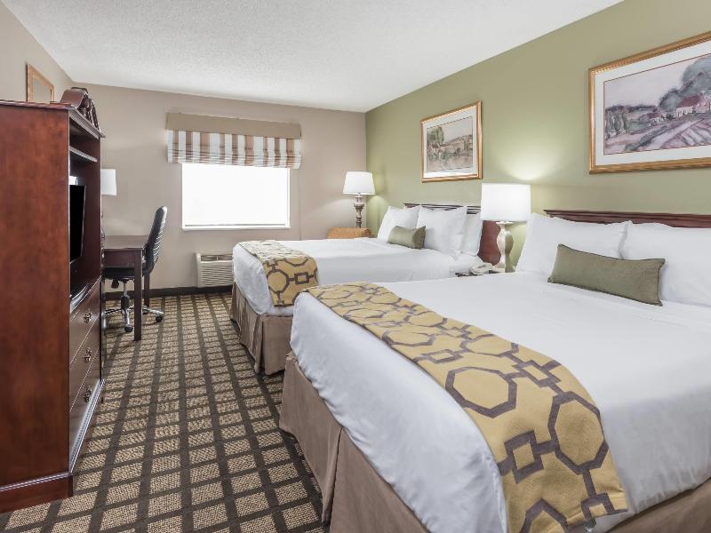 Baymont by Wyndham Fulton image