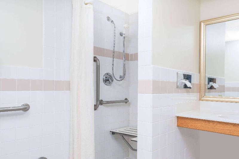 Baymont by Wyndham Kasson Rochester Area image