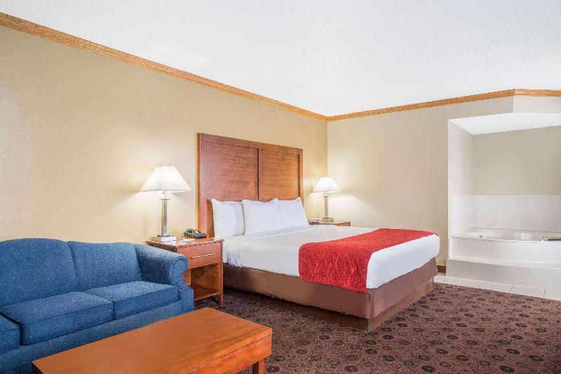 Baymont by Wyndham Kasson Rochester Area image