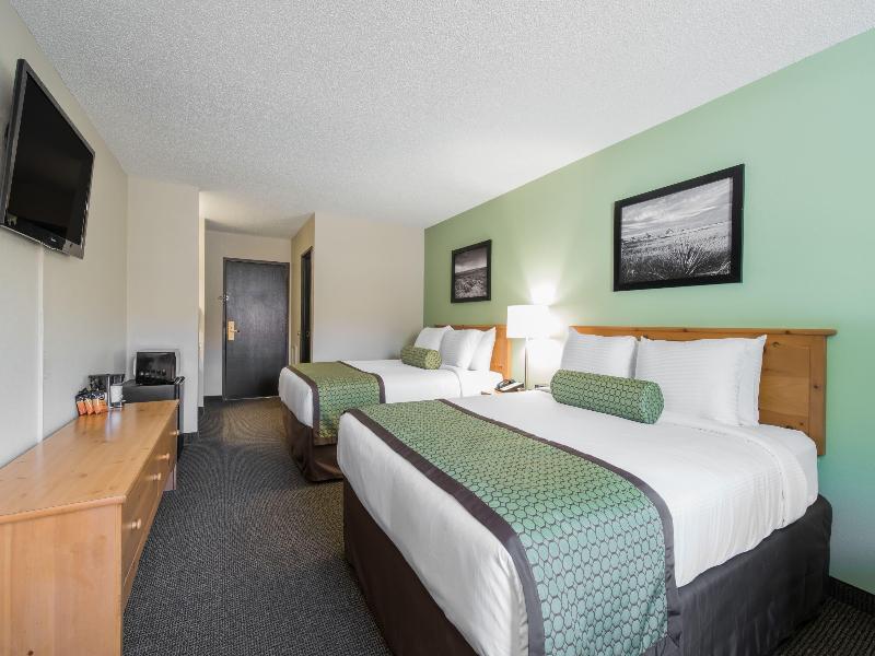 Baymont by Wyndham Pierre image