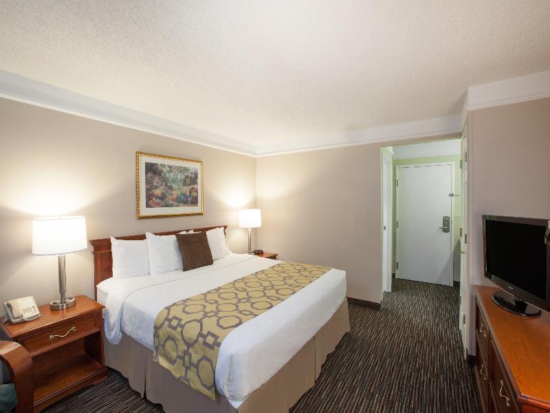 Baymont by Wyndham Texarkana image