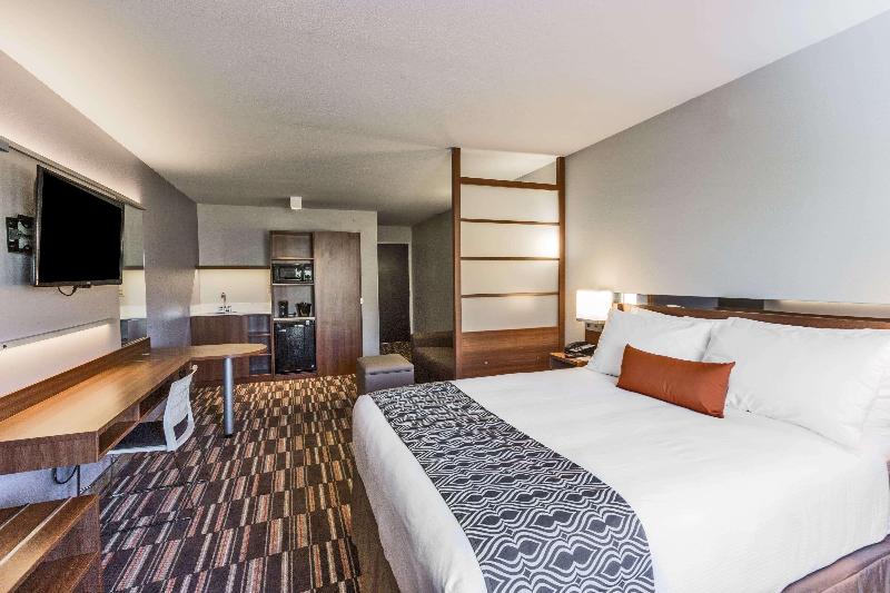 Microtel Inn & Suites By Wyndham Tioga image 7