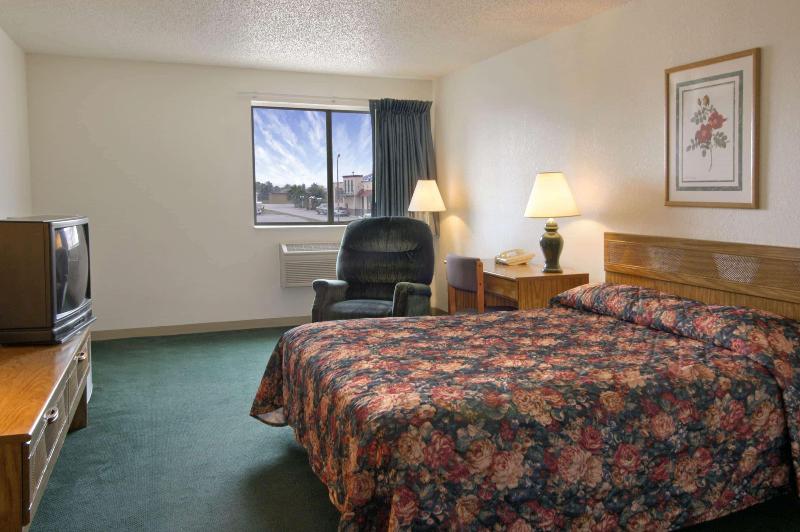 Super 8 Aransas Pass — photo 15