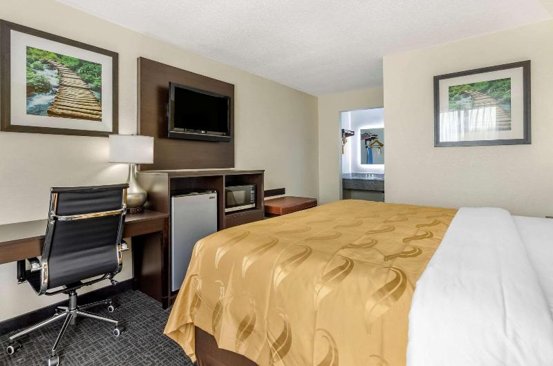 Quality Inn Verona - Staunton North image