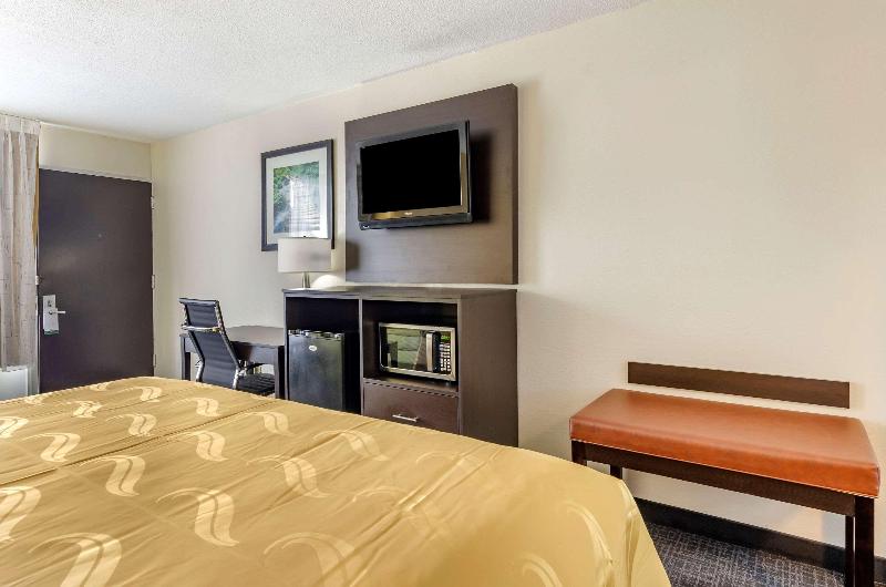 Quality Inn Verona - Staunton North image