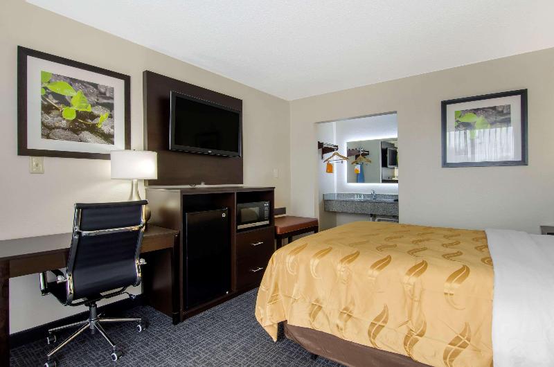 Quality Inn Verona - Staunton North image