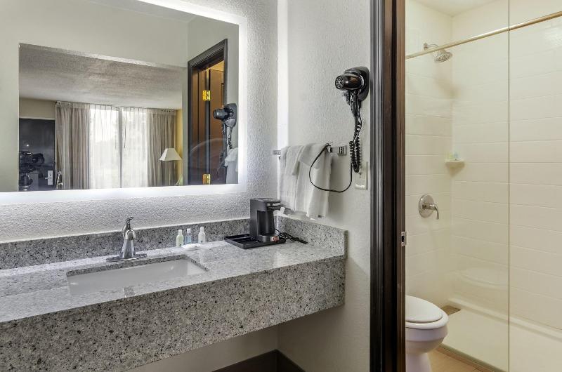 Quality Inn Verona - Staunton North image