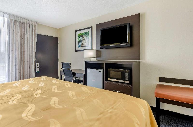 Quality Inn Verona - Staunton North image