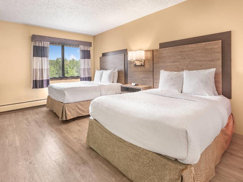 Ramada by Wyndham Minneapolis Golden Valley image