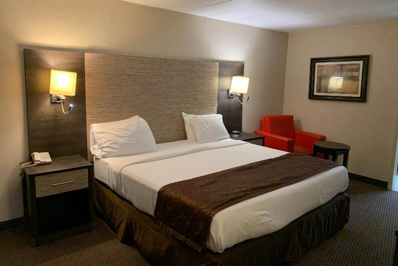 Ramada by Wyndham Rockville Centre image
