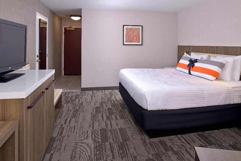 La Casa Modesto Ascend Hotel Collection image
