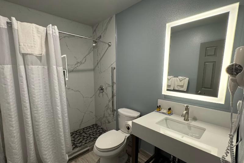 Baymont by Wyndham Coalinga image