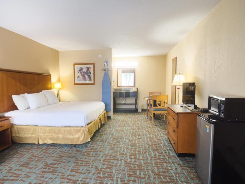 Travelodge by Wyndham Harriman image