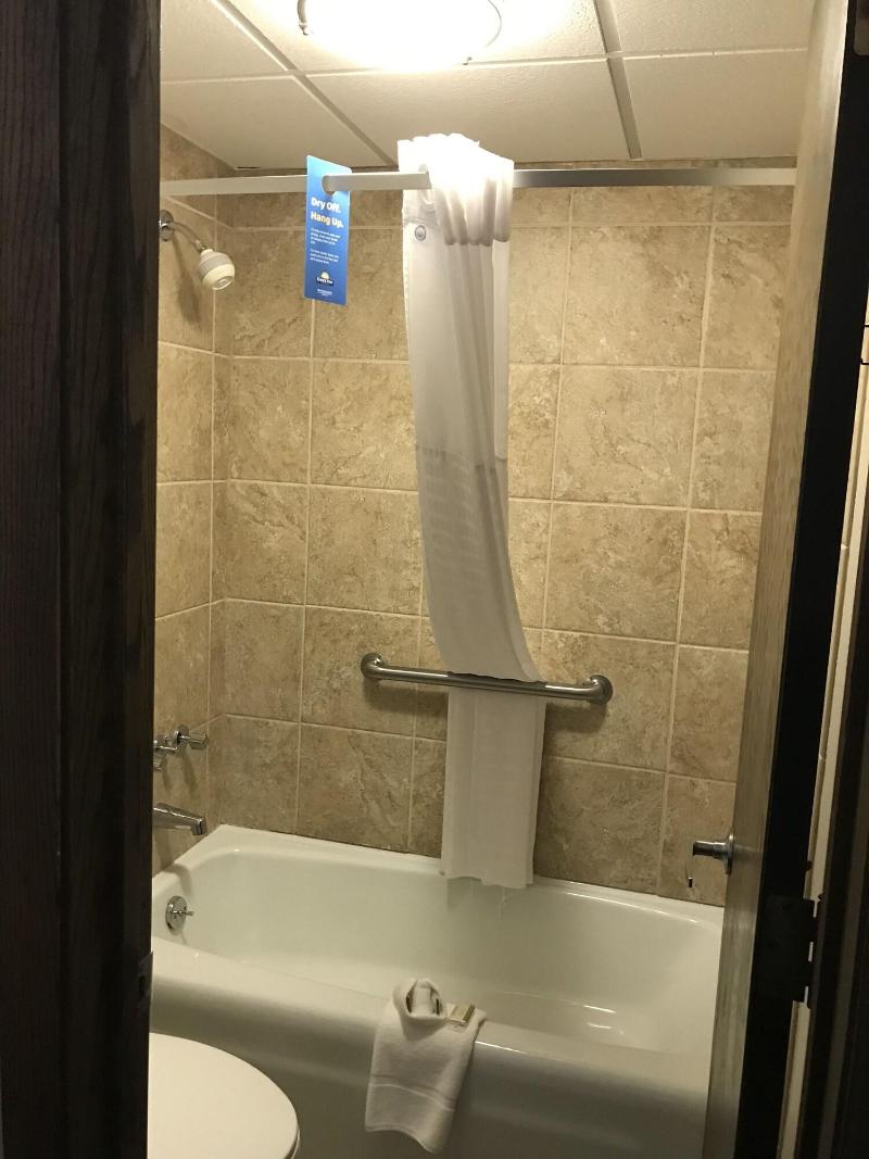 Days Inn by Wyndham International Falls image