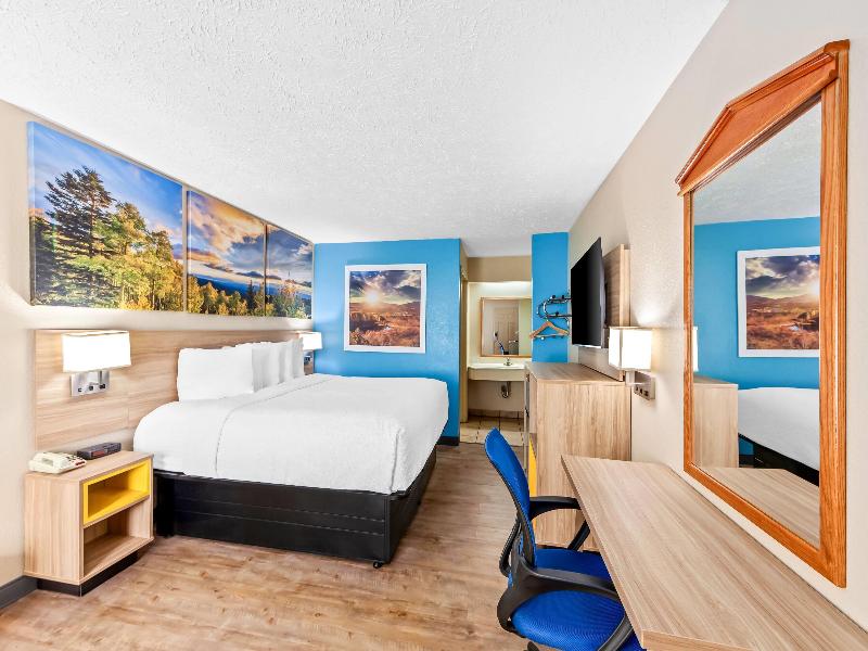 Days Inn by Wyndham Lexington image