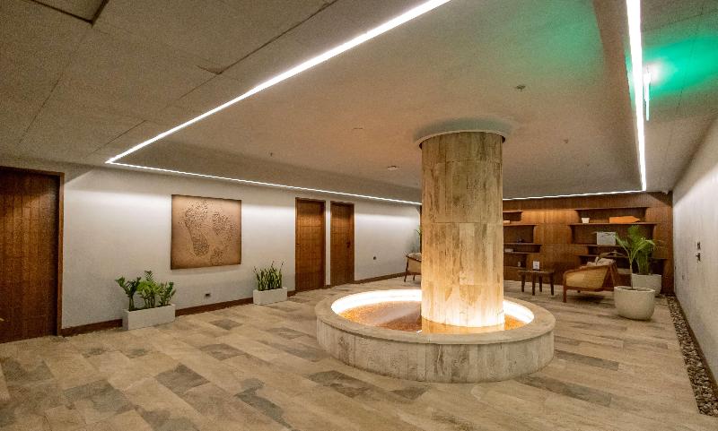 Radisson Hotel Kandla image 3