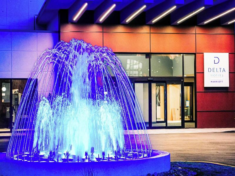 Delta Hotels by Marriott Cincinnati Sharonville image
