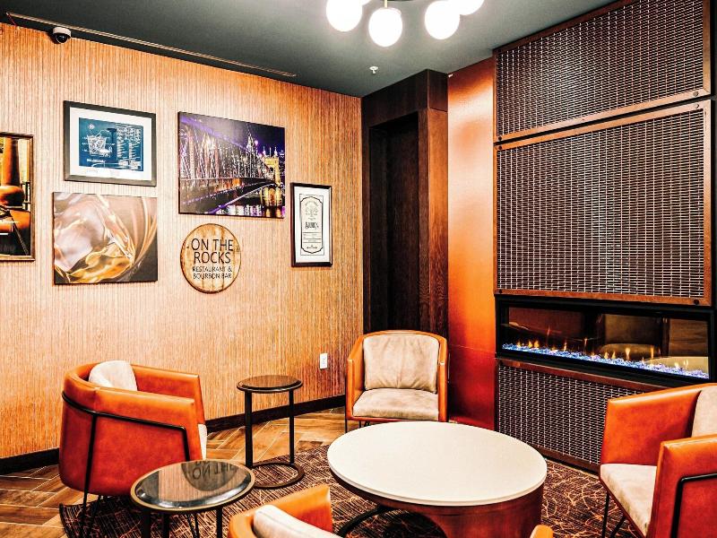 Delta Hotels by Marriott Cincinnati Sharonville image