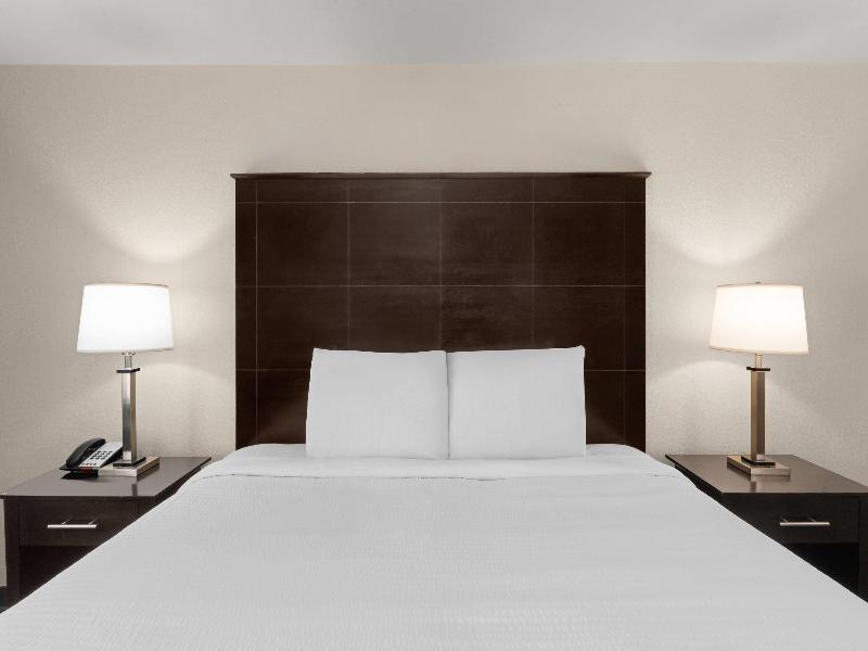 Baymont by Wyndham Iowa Lake Charles image