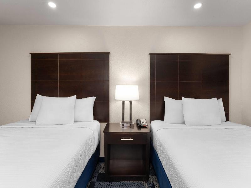 Baymont by Wyndham Iowa Lake Charles image
