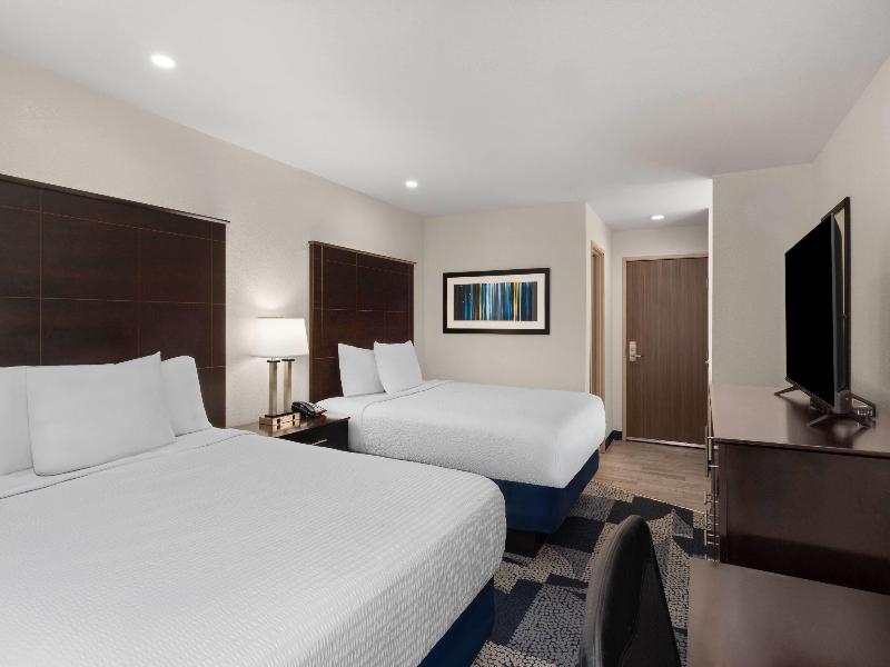 Baymont by Wyndham Iowa Lake Charles image