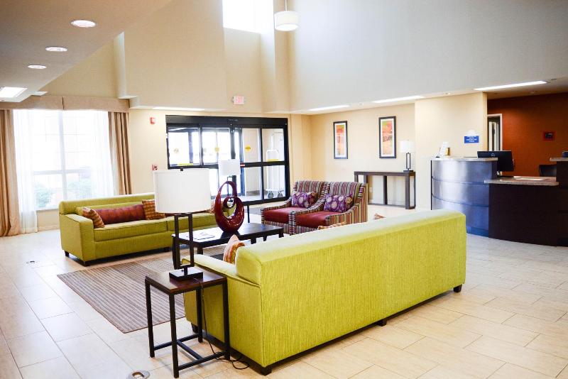 Cotulla Express Inn — photo 4