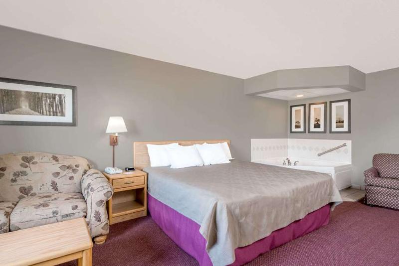Days Inn by Wyndham Moose Lake