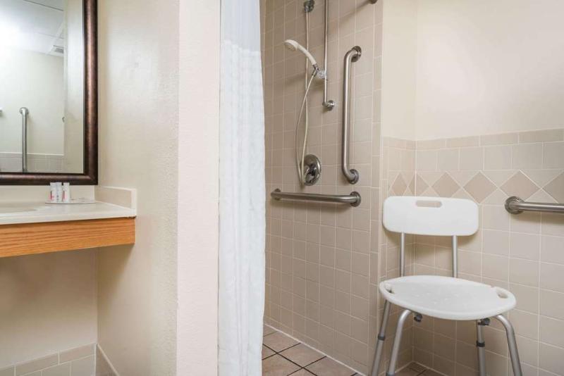 Days Inn by Wyndham Moose Lake