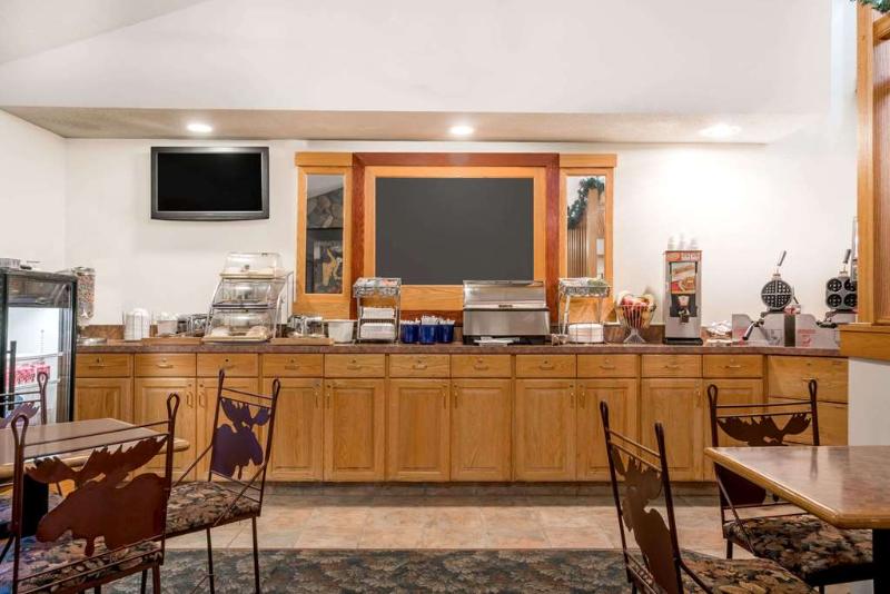 Days Inn by Wyndham Moose Lake