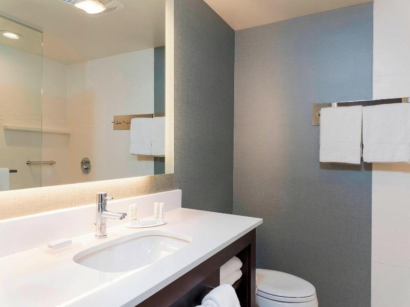 Residence Inn Green Bay Downtown image
