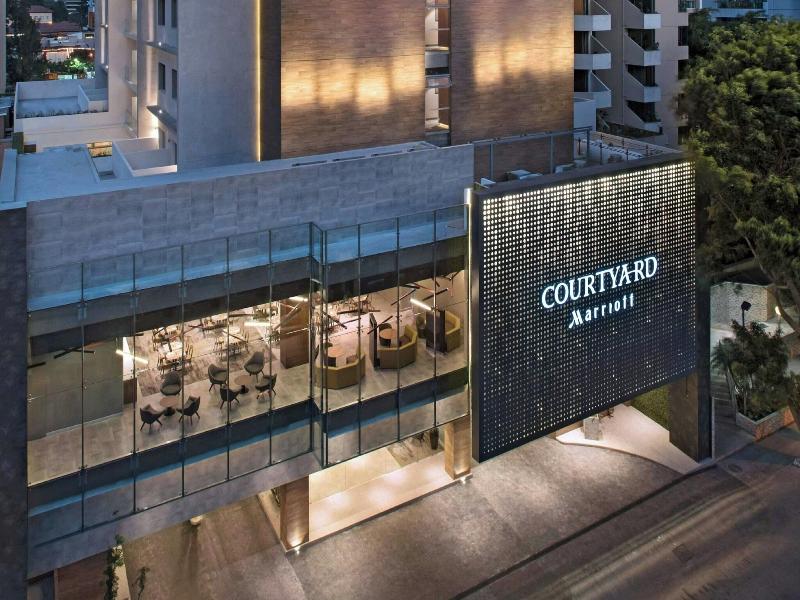 Courtyard Guatemala City image