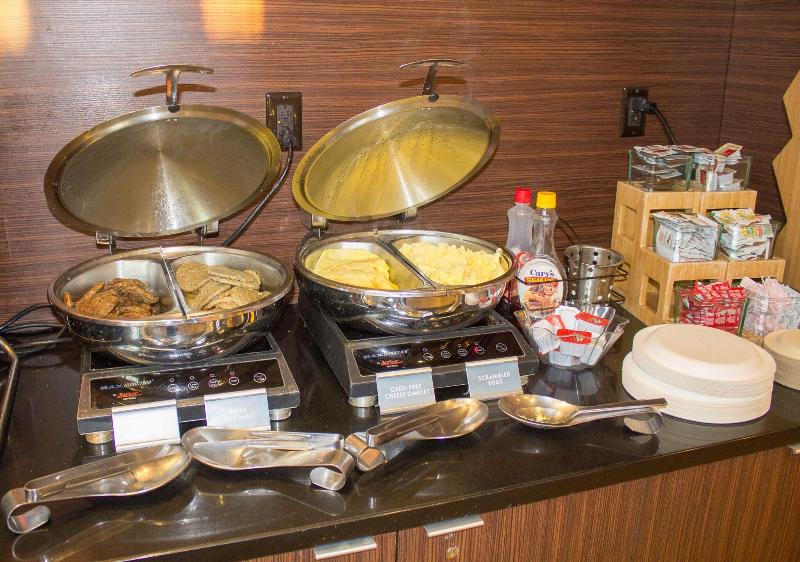 Fairfield Inn & Suites Geneva Finger Lakes image