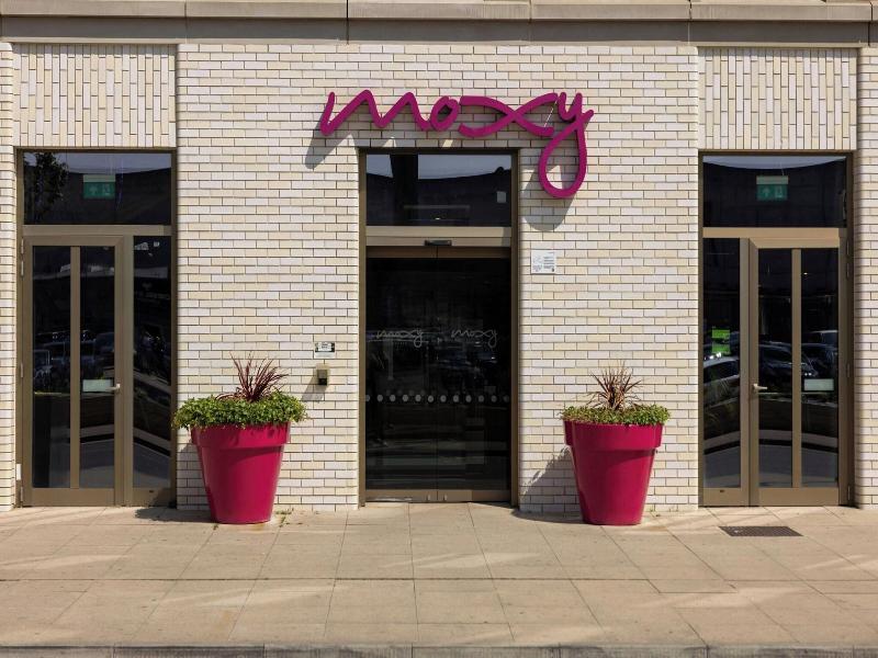 Moxy London Excel image
