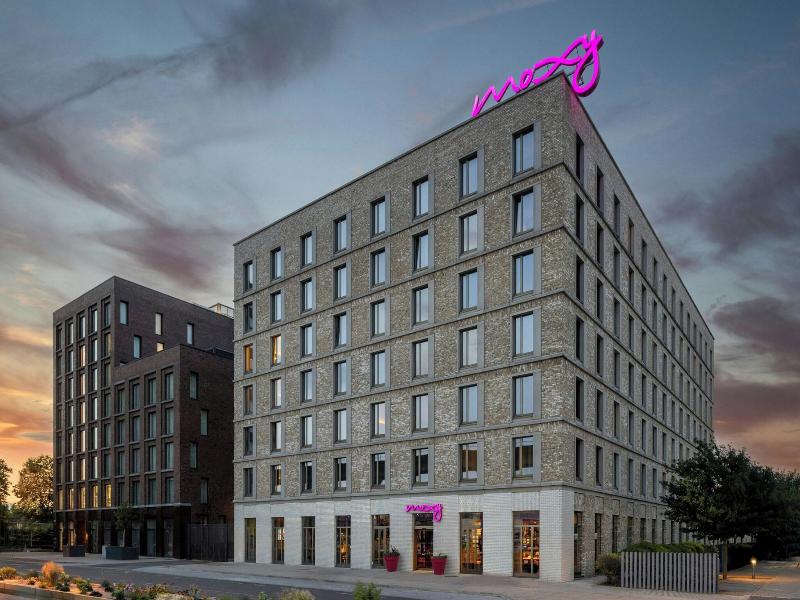 Moxy London Excel image